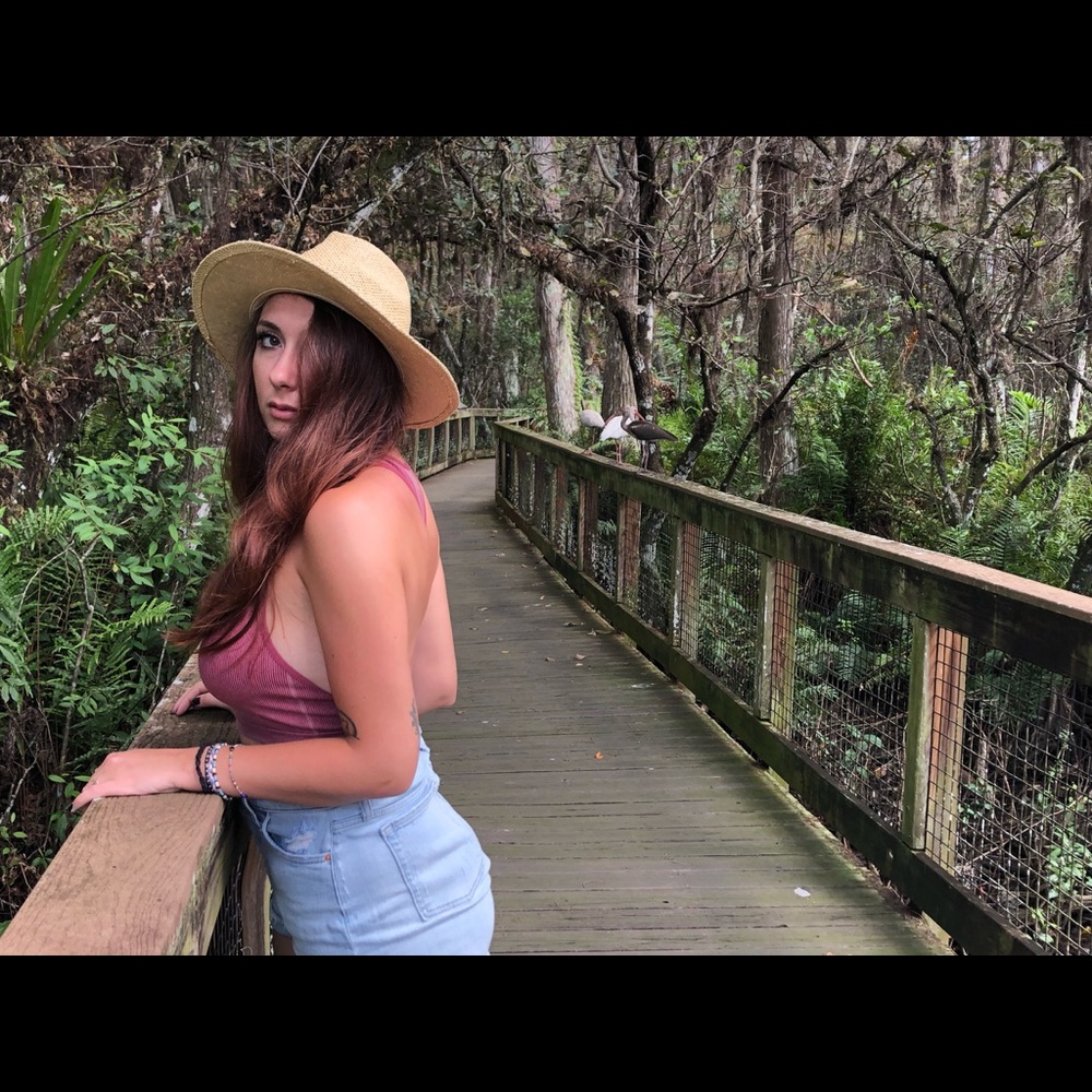 Meet your Posher, Libby